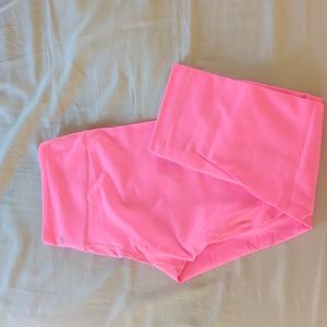 Lululemon Wunder Under Crops